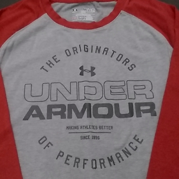 Under Armour Shirt - Picture 3 of 5
